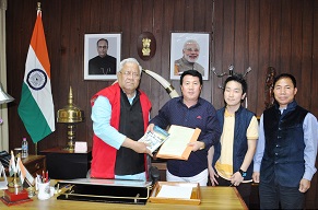 The Governor of Arunachal Pradesh Shri. P B  Acharya  with Shri Kipa Niya Chairman- APHPM & PB at Raj Bhavan on 29th April�2017.